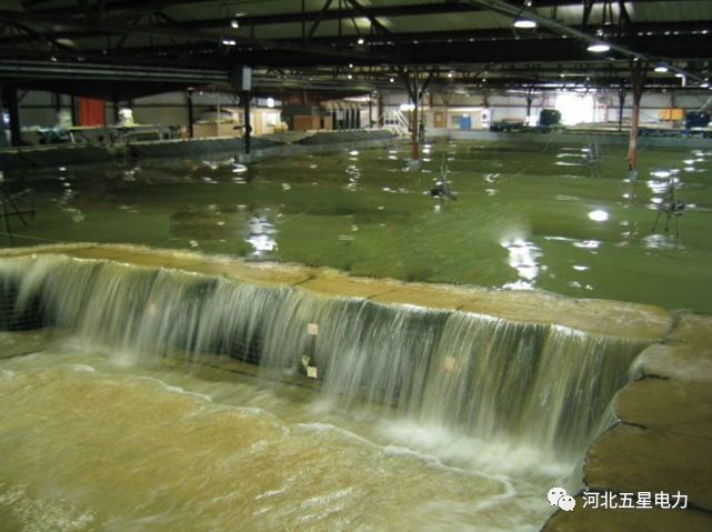 防汛抗洪折疊式速凝型防洪墻 防汛抗洪折疊式速凝型防洪墻